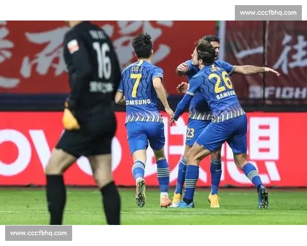 广州恒大迎战江苏苏宁强强对话点燃中超争冠焦点之夜悬念十足看点